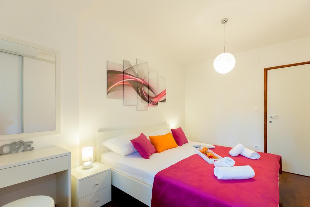 Leona & Borna'S Central Lapad Suites Dubrovnik Exteriör bild