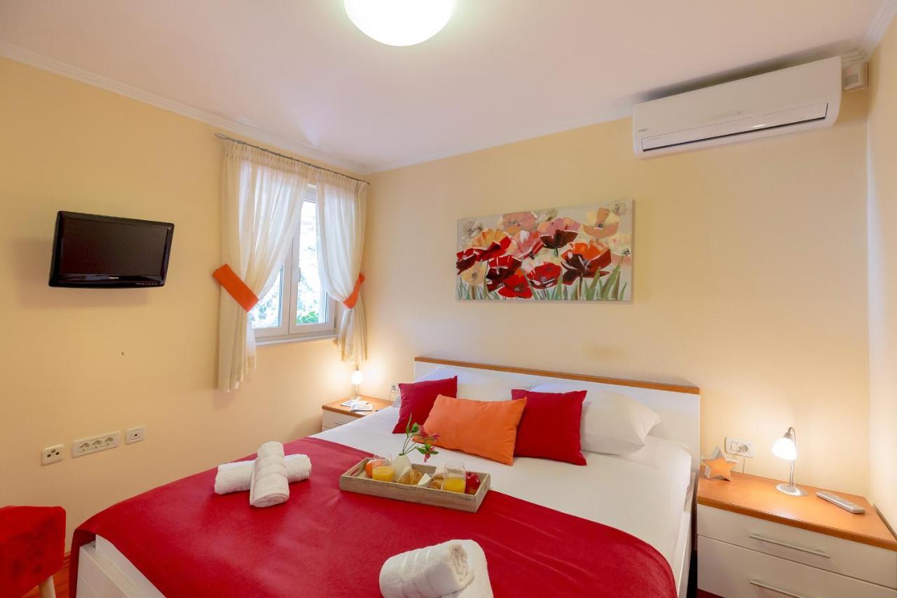 Leona & Borna'S Central Lapad Suites Dubrovnik Exteriör bild